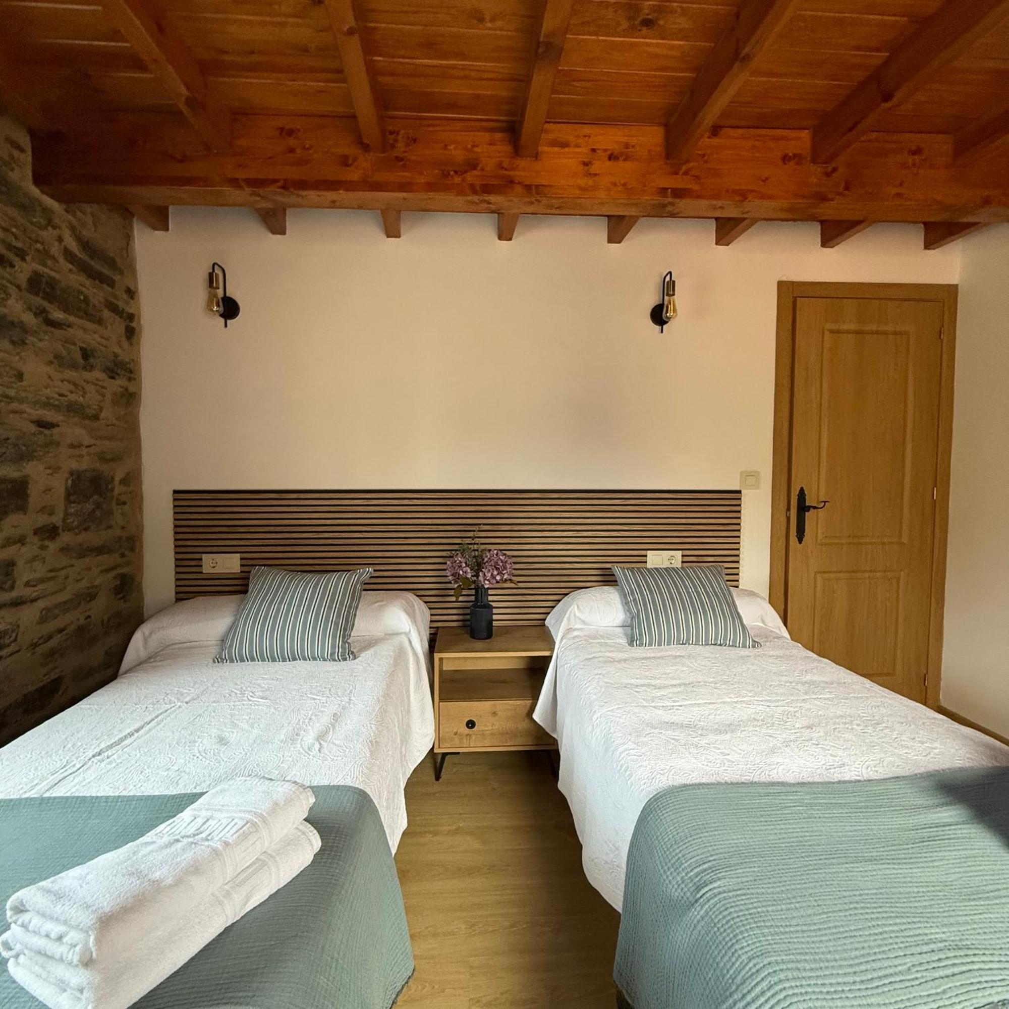 A Barreira Villa Ferrol Bagian luar foto